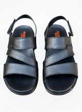 CLASSIC BLACK LEATHER COMFORT SANDALS