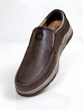 PREMIUM DESIGN WITH COMFORTABLE MEDICATED INSOLE- CAT