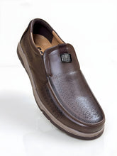 PREMIUM DESIGN WITH COMFORTABLE MEDICATED INSOLE- CAT